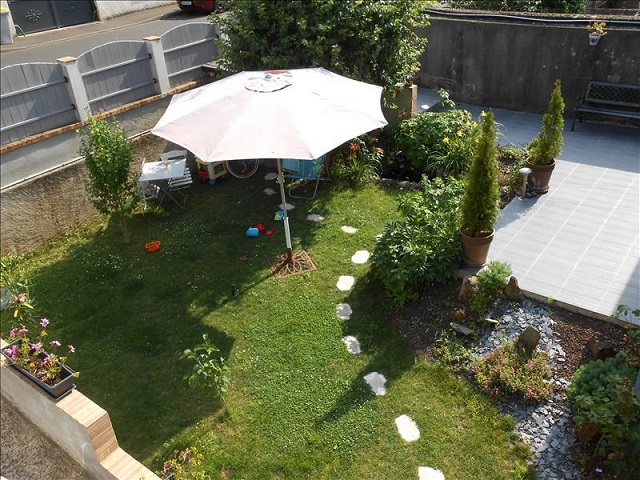 Maison de charme restaurée avec jardin