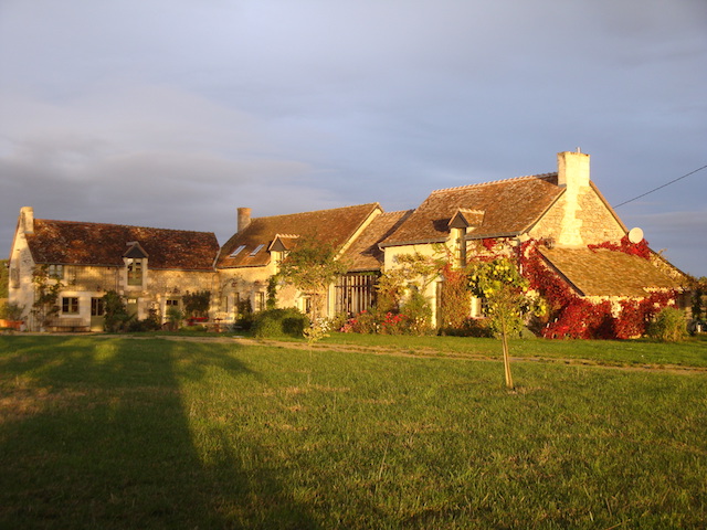 Charmante propriété de campagne sur 1,3ha avec vue dominante.